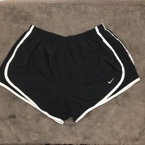 NIKE DRI-FIT black and white running shorts